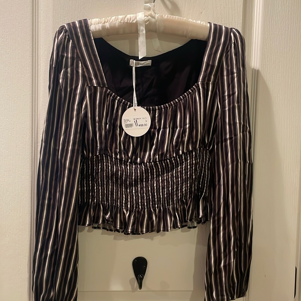 All pretty girls beautiful never worn top